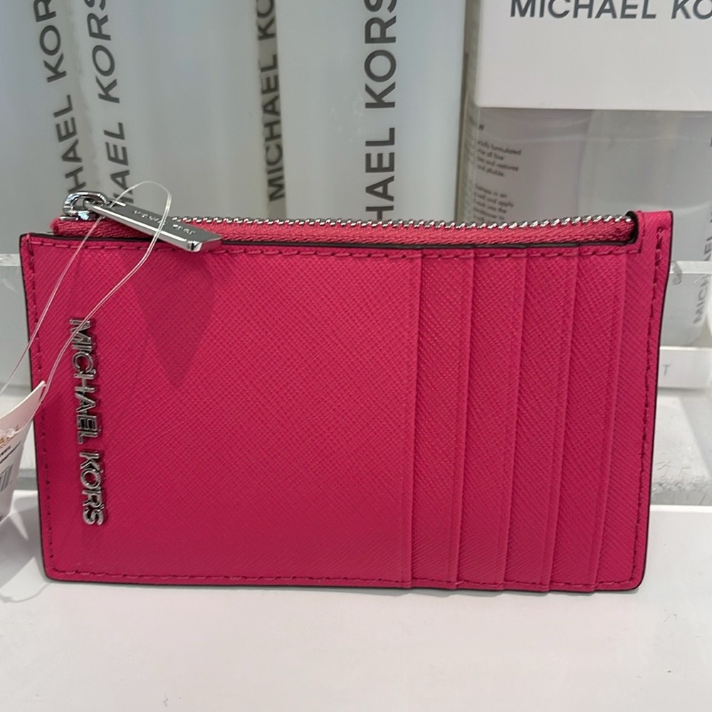 MICHAEL KORS
Jet Set Travel Medium Top Zip Leather Card Case Wallet 
Dragonfruit - Picture 11 of 16